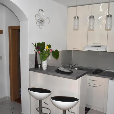 Apartment Iris Kotor Exterior photo